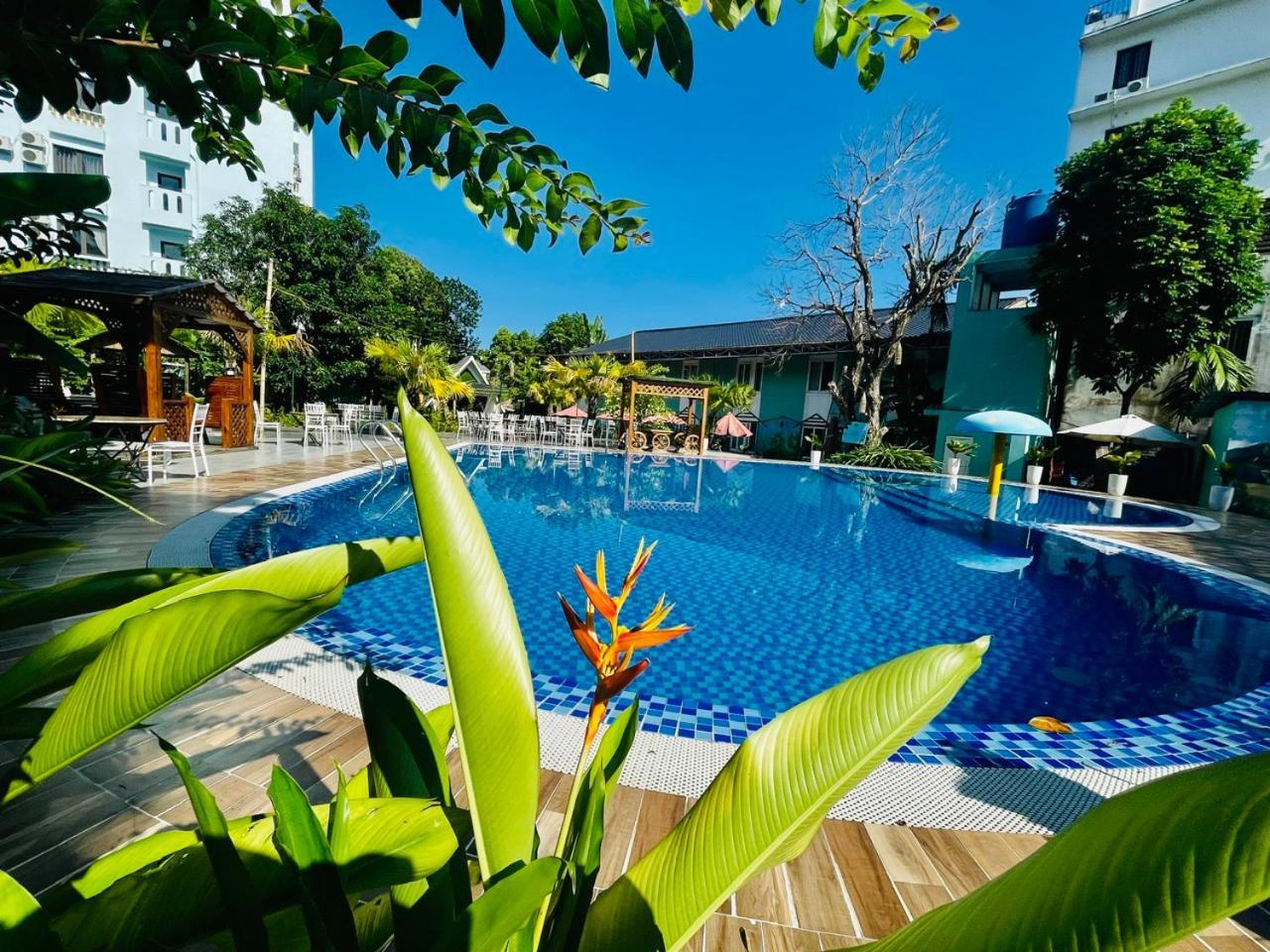 Minh Chau Beach Resort Quang Ninh  Exterior foto
